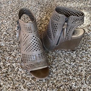 Vince Camuto wedge heels